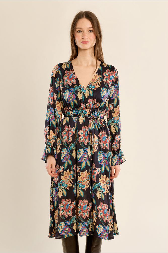 Long knotted dress, floral pattern