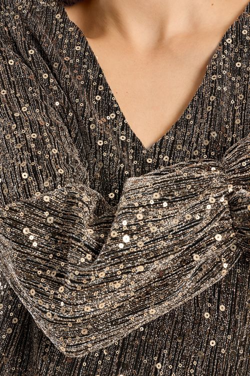 Blouse col V, strassée