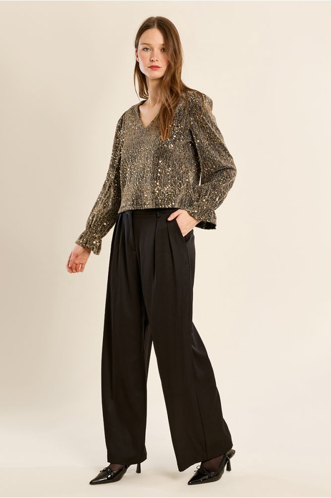 Blouse col V, strassée