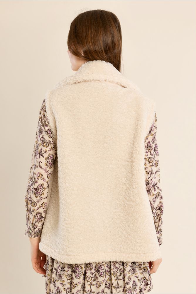 Fur-effect vest
