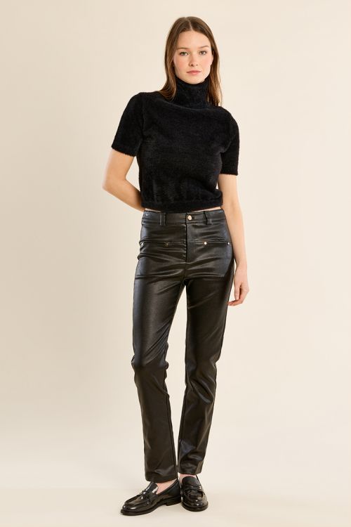 Straight trousers in imitation leather