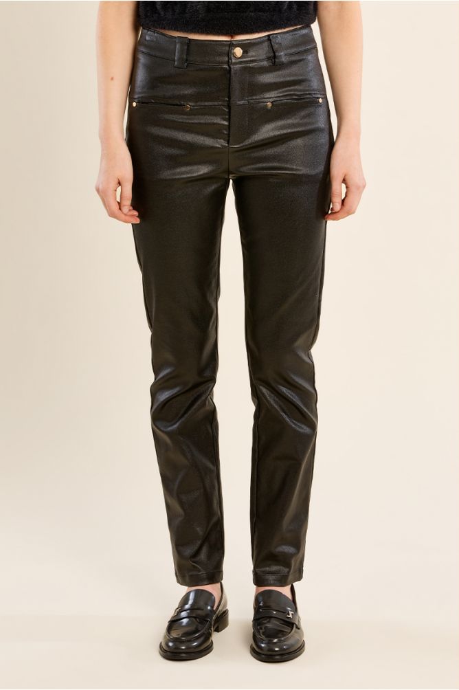 Straight trousers in imitation leather