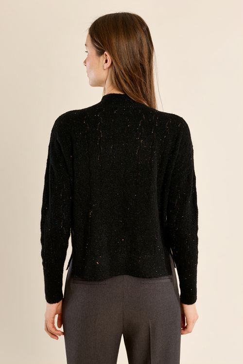 Pull en maille ajourée, col montant