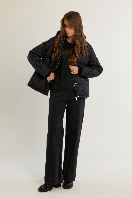 Quilted puffer jacket with heart pattern