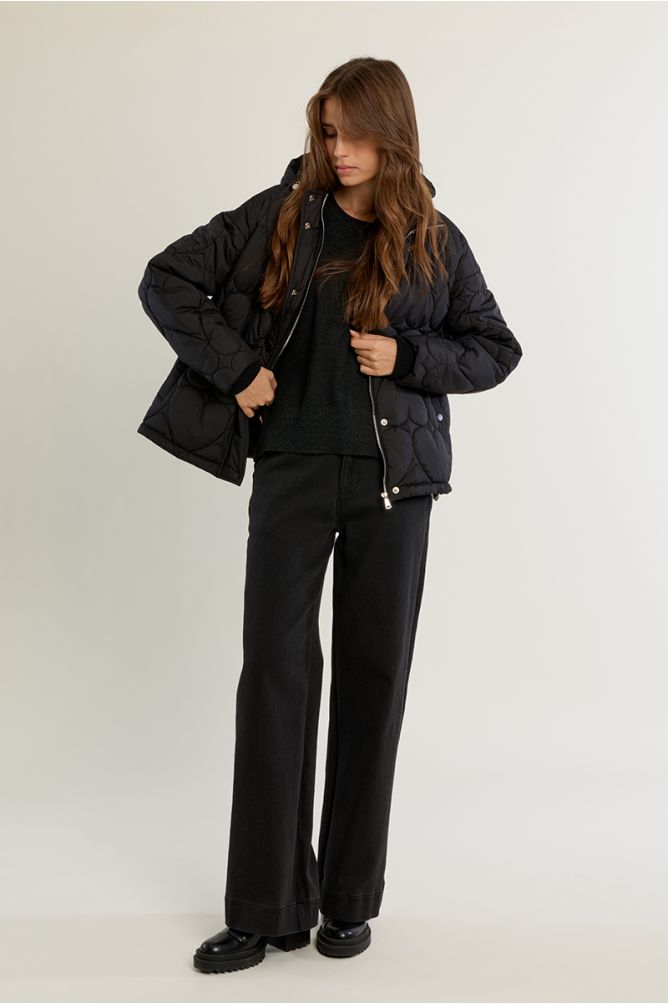 Quilted puffer jacket with heart pattern