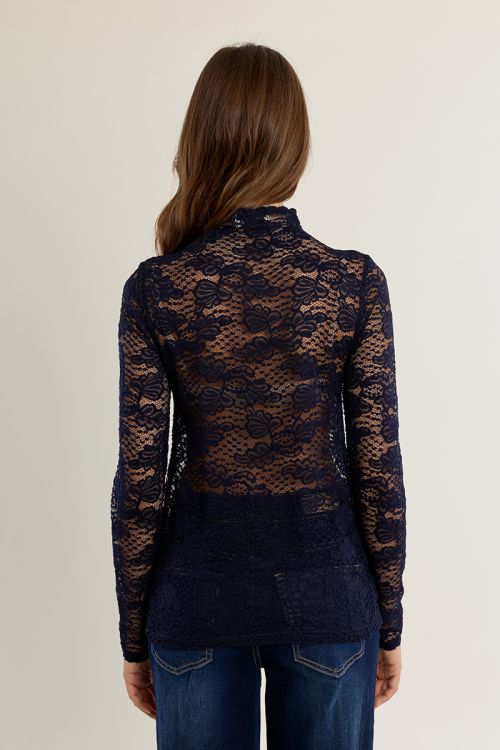 Sous-pull en dentelle