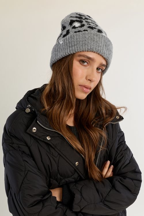 Bonnet en tricot, léopard