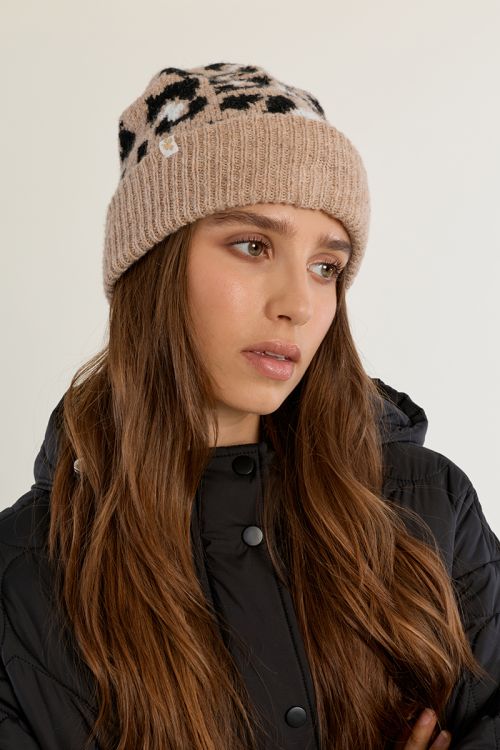 Bonnet en tricot, léopard