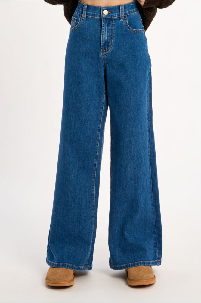 High-Waisted Jeans, Flared Fit