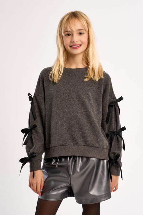 Sweat à nœuds fantaisie