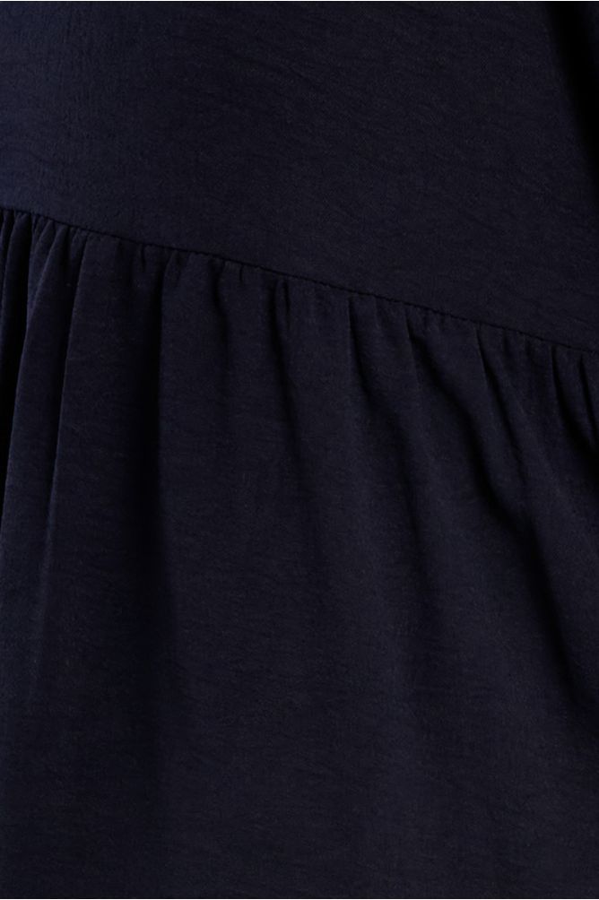 Robe mi-longue, multi-volants