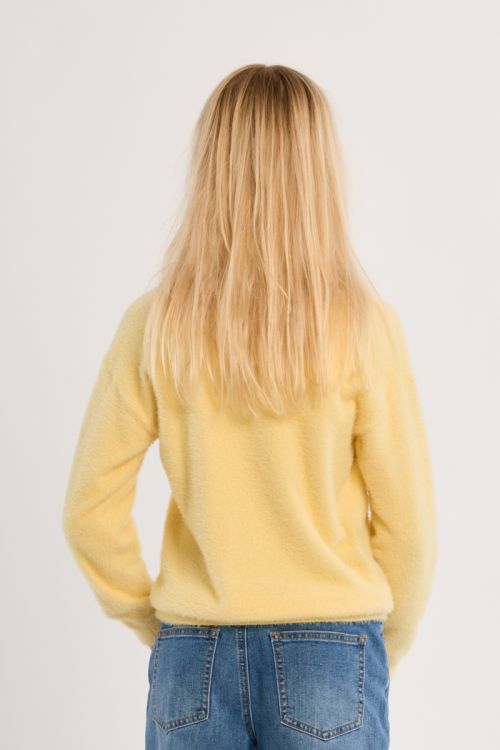 Pull duveteux col rond