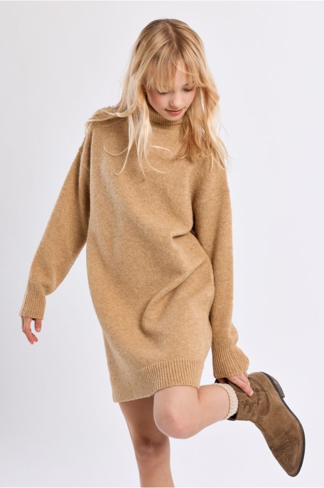 Robe en maille, col roulé