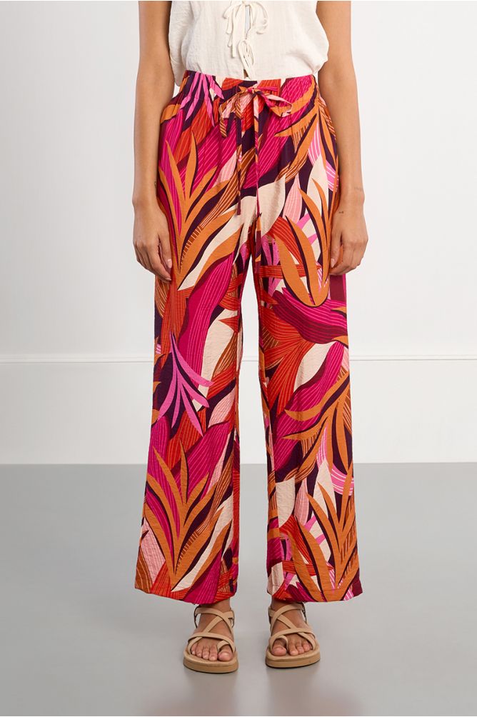Pantalón de mujer largo, con estampado.