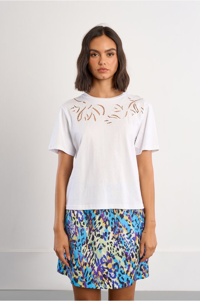 T-shirt décontracté en broderie ajourée