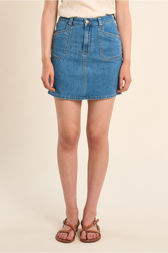Short denim skirt