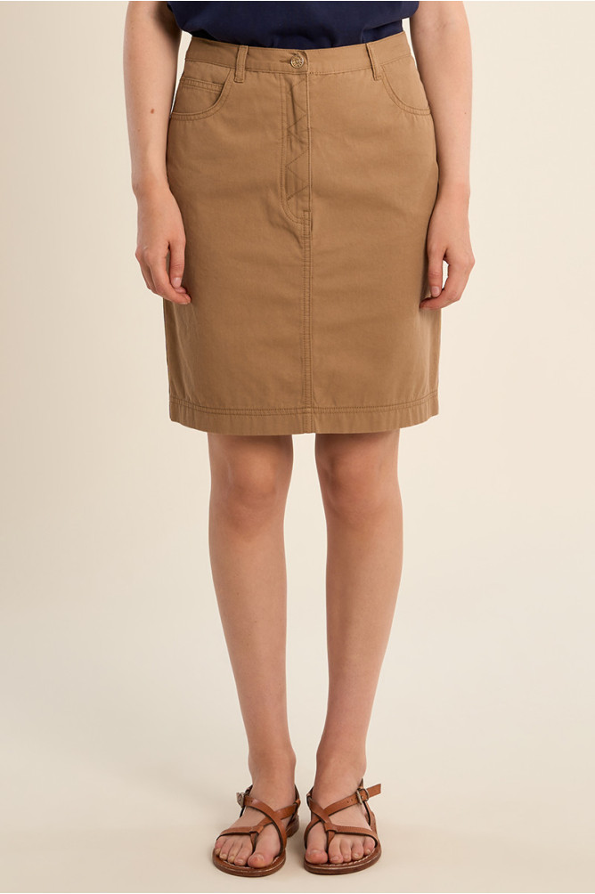 Short denim skirt