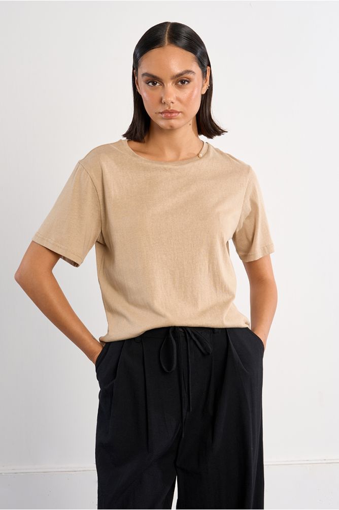 Basic casual T-shirt