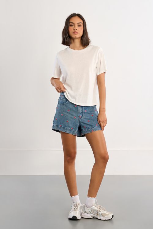 Camisa de manga corta, básica.