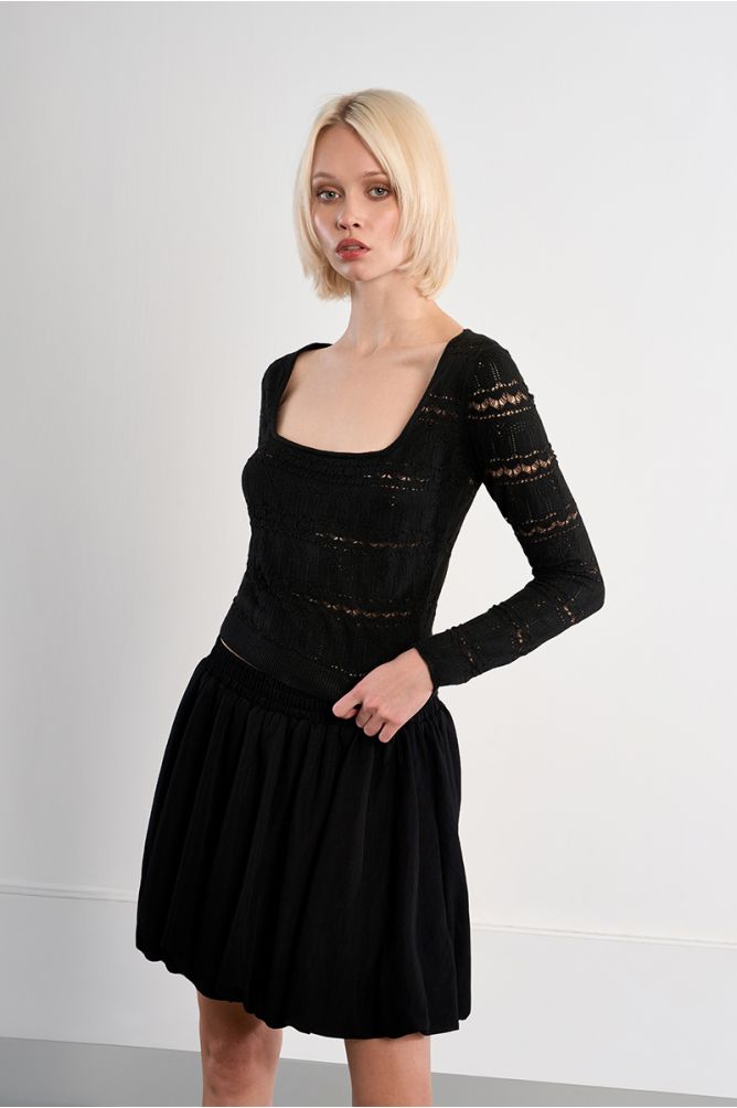 Square neck crochet knit