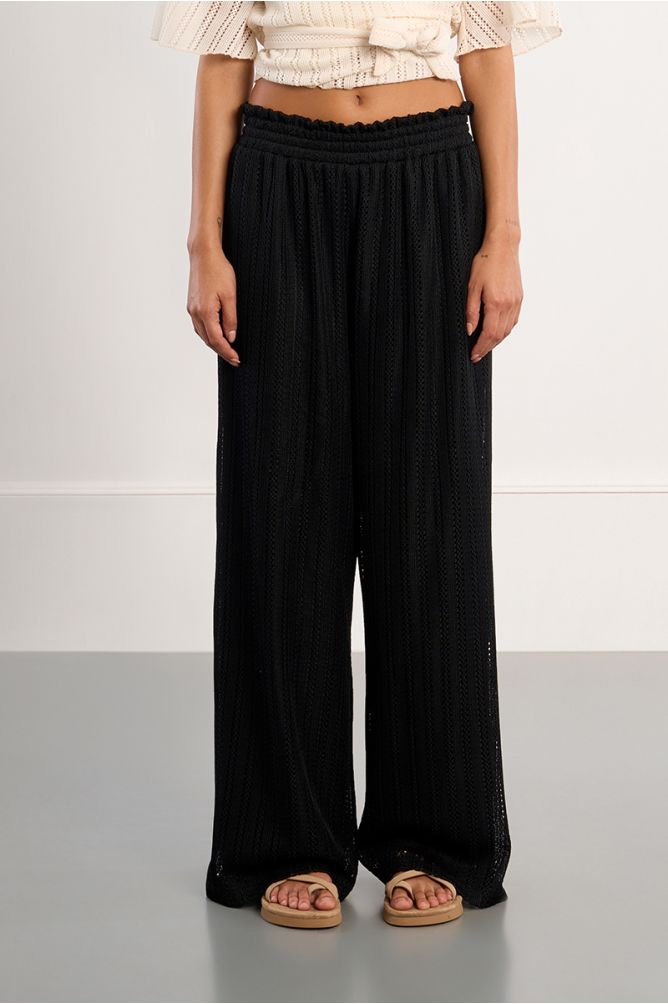 Wide pants with perforation