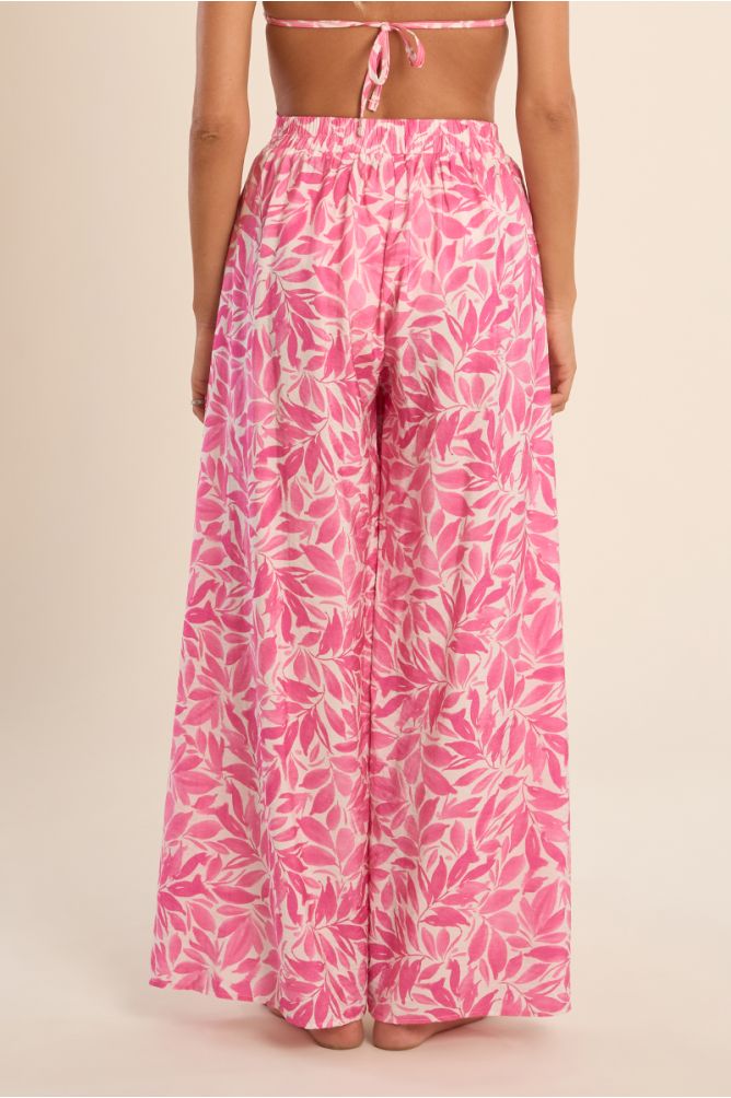 Flowing trousers, printed