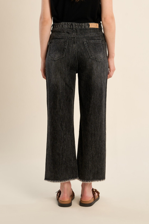 Wide jeans