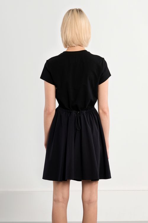 Robe mini en nylon, à cordon