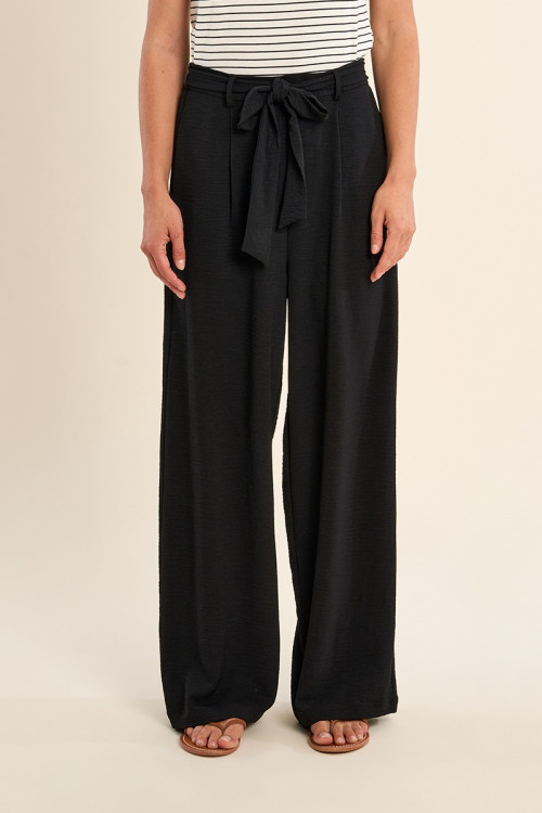 Flowing trousers