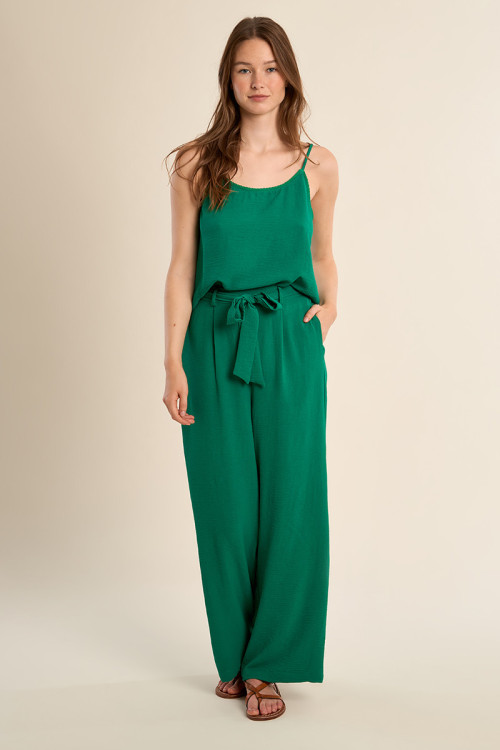 Flowing trousers