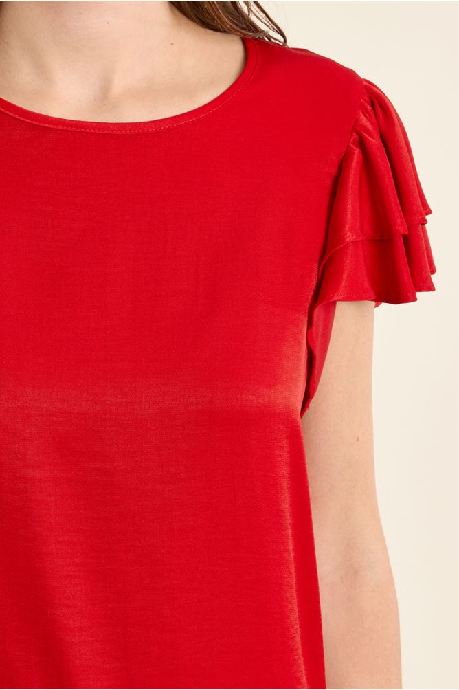 Short-sleeved top
