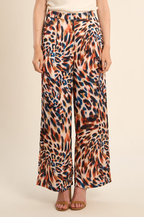 Pantalón de mujer largo, con estampado.