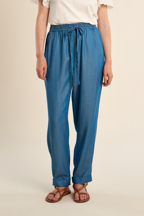 Lyocell trousers, carrot cut