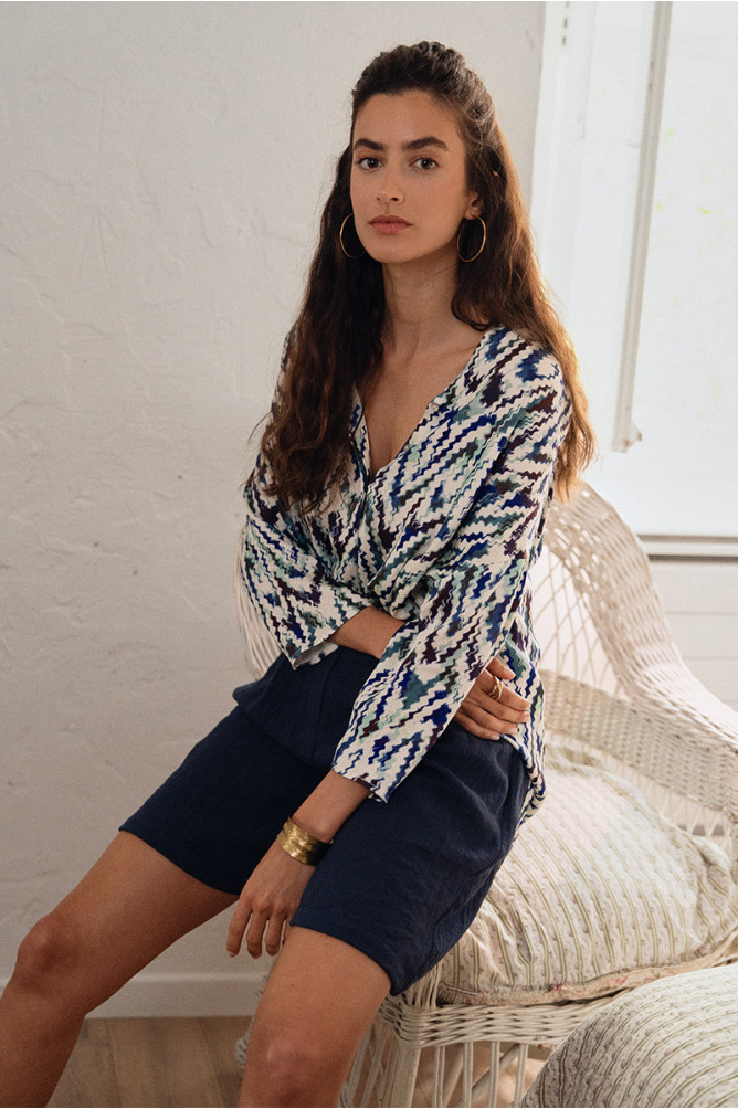 Graphic print top