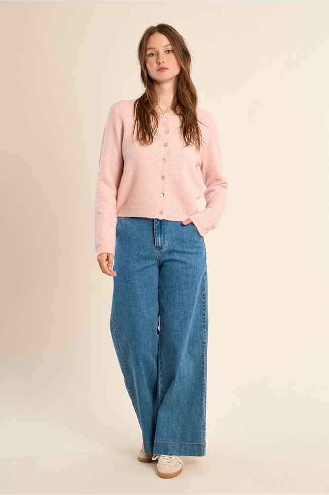Knitted cardigan, buttoned