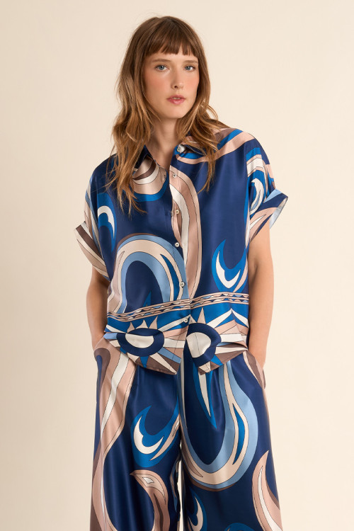 Short-sleeved blouse, satin effect