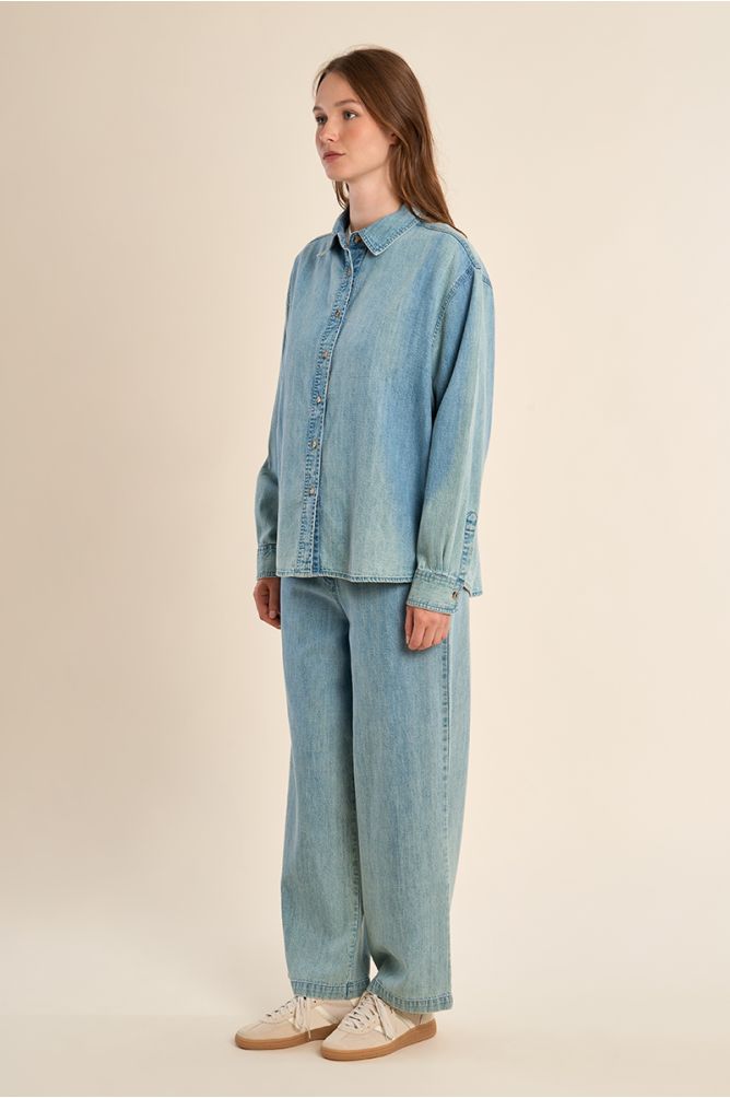 Chemise en jean, détails perles