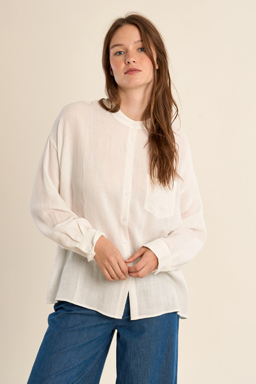 Mandarin collar shirt, open at the back