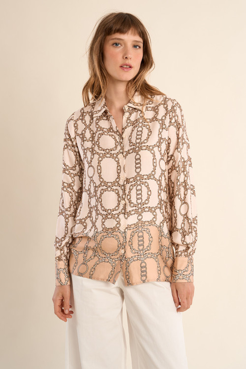 Camisa de mujer de manga larga, estampado fantasía.