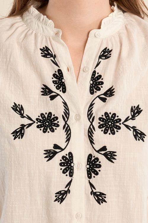 Camisa de mujer de manga larga, flores bordadas.