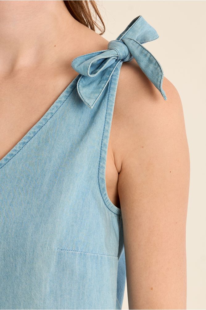 Cotton tank top, tie straps