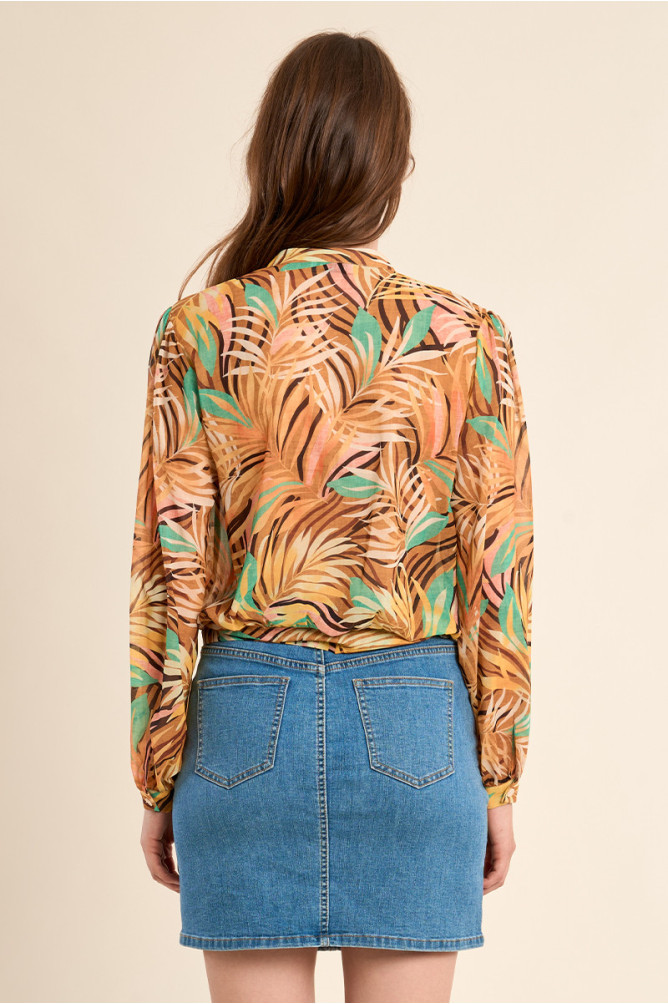 Printed shirt, knottable