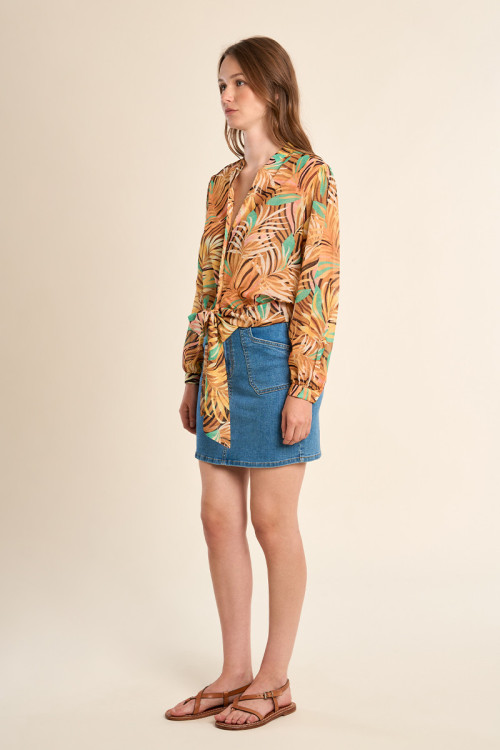 Printed shirt, knottable