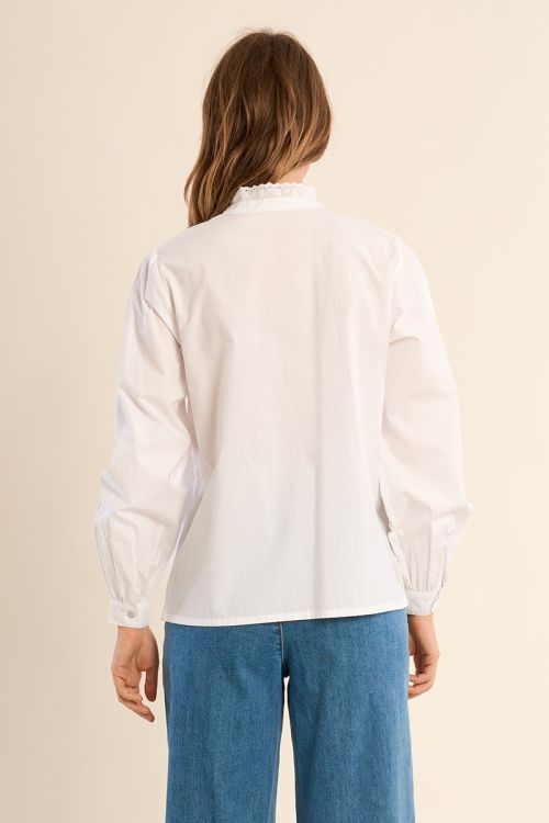 Chemise en coton, à dentelle