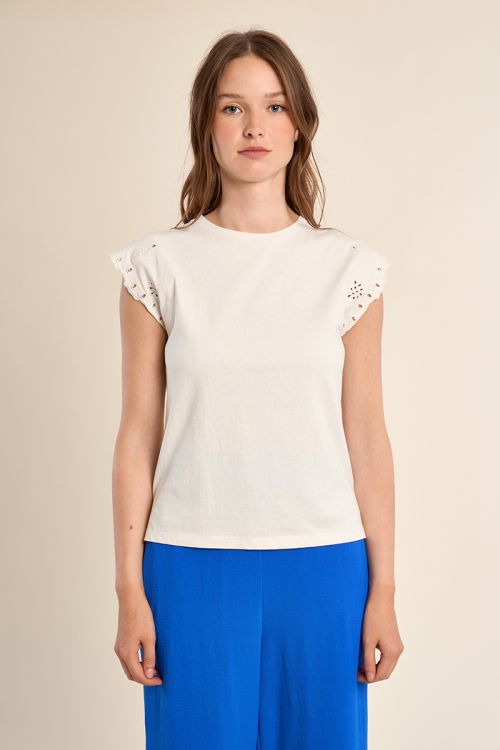 Camiseta de mujer de manga corta, detalles bordados.
