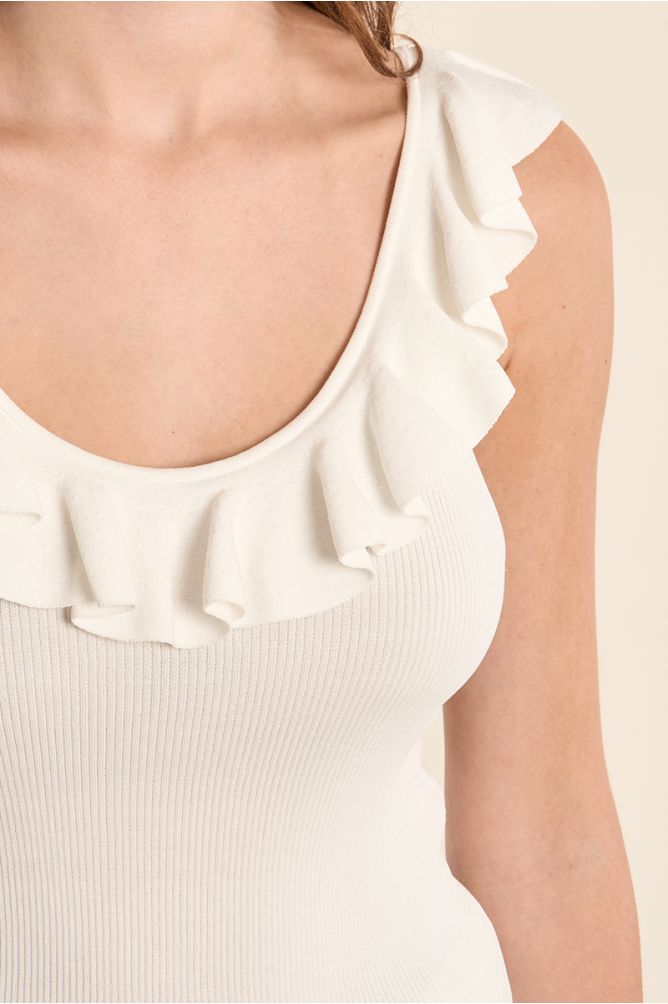 Round neck tank top with ruffles