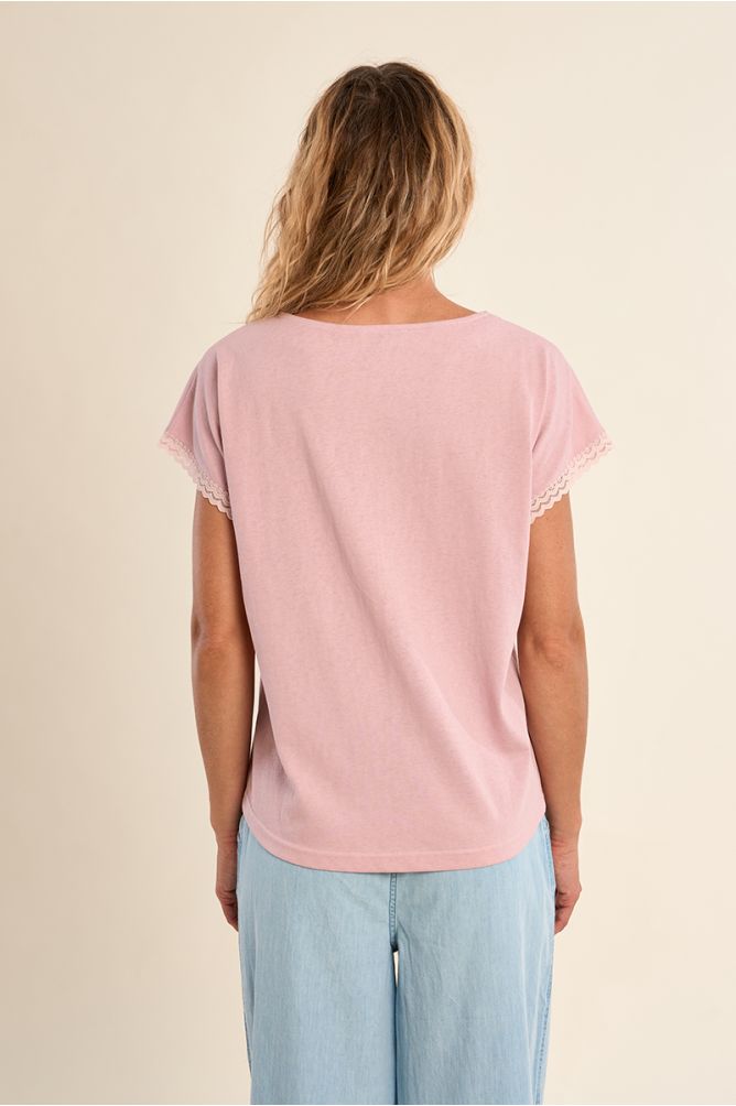 V-neck T-shirt, lace detail