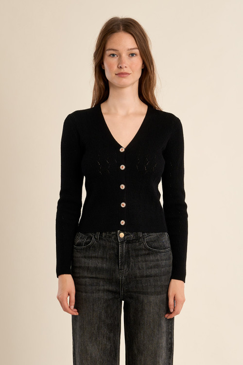 Fitted cropped vest