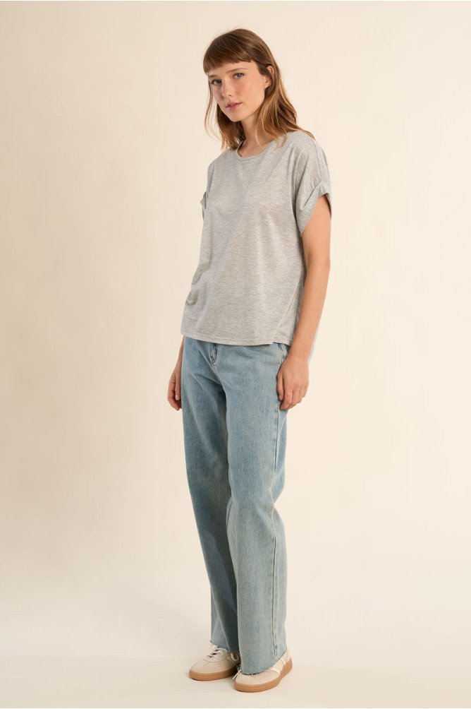 T-shirt casual, ouverture dans le dos 