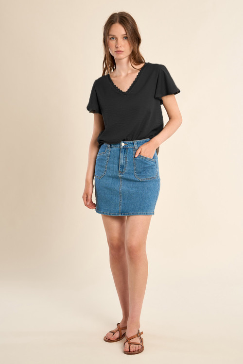 T-shirt décontracté, col brodé